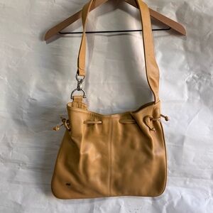 Besso // tan leather adjustable shoulder purse